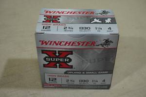 25 Winchester Super-X 12 Gauge 2-34 4 Shot Shotshells