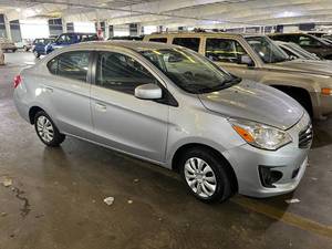 lot 7 image: 2017 Mitsubishi Mirage ES