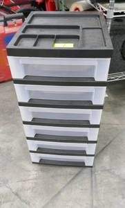 lot 7 image: Plastic storage cabinet 6 drawers