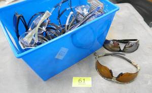 lot 61 image: Tub of safety glasses and sunglasses