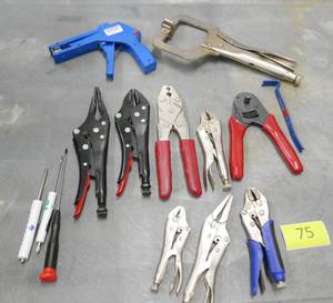 lot 75 image: Group of locking pliers