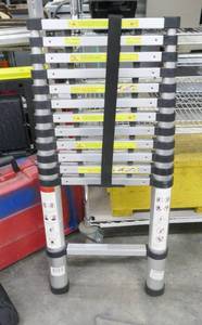 lot 92 image: Collapsible portable ladder looks new