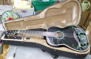 lot 93 image: Like New Estaban acoustic electric guitar
