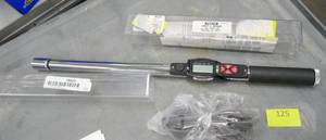 lot 125 image: Proto JH7-250F torque wrench 25-250 ft lbs