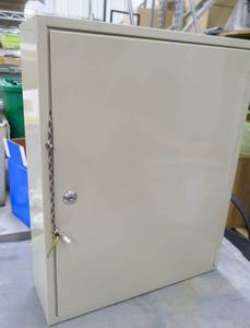 lot 130 image: Key storage box 16x20x5