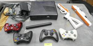 lot 142 image: XBOX 360 System with 4 controllers