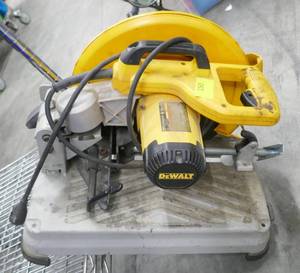 lot 150 image: DeWalt 14 inch Chop Saw with 2 new blades