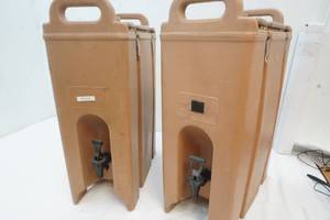Beverage dispensers