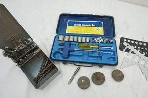 Sockets and Bits