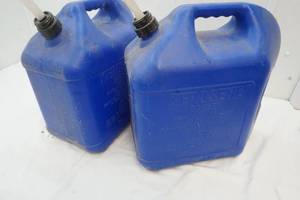 2 Kerosene 5 gal gas cans