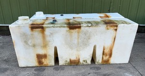 lot 202 image: Two Poly Tanks