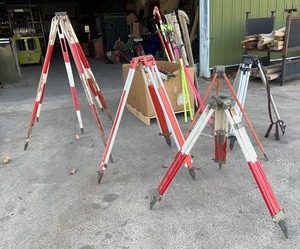 lot 193 image: Transit Tripods and Accessories