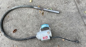lot 188 image: Concrete Vibrator