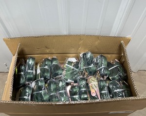 lot 271 image: Case of Ratchet Straps (last box)