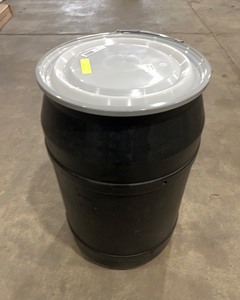lot 165 image: 55 Gallon Storage Drum (new)