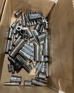 lot 1184 image: Assorted Sockets