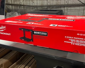 lot 222 image: Milwaukee PackOut Shelving Kit