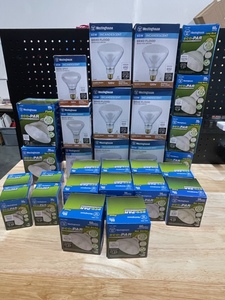 lot 15 image: Flood Lights