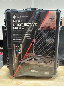 lot 24 image: 24 Inch Protective Case NEW