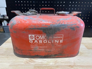 lot 40 image: Gas Tank for Outboard Boat Motor