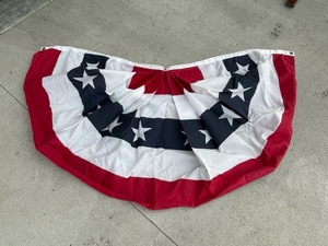 lot 83 image: Stars and Stripes Semi Circle Banner