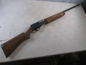 lot 1 image: Browning 2000 12 GA Shot Gun 00405 ...