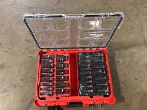 Milwaukee SHOCKWAVE Impact-Duty 12 in. Drive Metric and SAE Deep Well Impact PACKOUT Socket Set (31-Piece) Customer Returns See Pictures