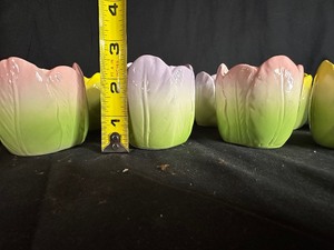 lot 339 image: Twos Company Conservatory Collection Tulip Votive Holders - Set of 12
