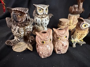 lot 369 image: Vintage Owl Figurines Including Two Homco Porcelain Owls