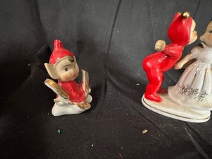lot 375 image: Vintage 1950s Lefton Devil and Angel Figurines