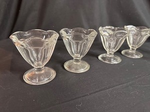 lot 380 image: Variety of Sherbet Glasses