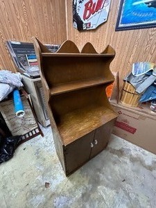 lot 383 image: Vintage Cabinet