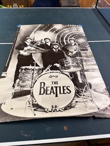 lot 395 image: Vintage 1987 Beatles Poster