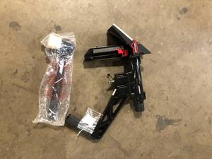 Husky Pneumatic 3-in-1 15.5-Gauge and 16-Gauge 2 in. Flooring Nailer and Stapler with Quick Jam Release  Customer Returns See Pictures
