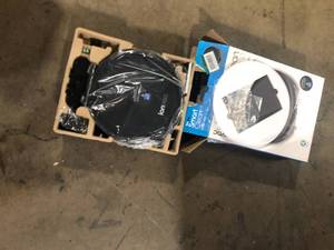 Tzumi 14.4-Volt Ion Robotic Vacuum Cleaner Self-Charging Controlled Via Mobile App or Voice Activated Wi-Fi Connected Customer Returns See Pictures
