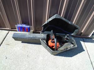 lot 106 image: Craftsman Homelite 18 chainsaw with case. Untested. As shown.