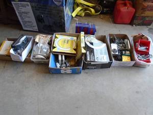 lot 124 image: Assortment of hardware & garage items. Untold treasures. As shown.