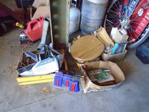 lot 128 image: Assortment of plumbing items. As shown.