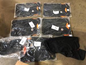 Lot of Lightweight Phase Change Vests Customer Returns review pictures