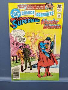 lot 12 image: DC Superman And Wonder Woman Comic