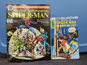 lot 9 image: Two Marvel Spider-Man Comics
