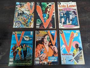 lot 30 image: Six DC Comics
