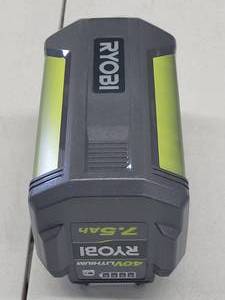 lot 31 image: RYOBI OP40753 40-Volt 7.5 Ah Lithium-Ion High Capacity Battery - NEW out of Box, Works