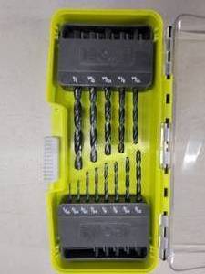 lot 69 image: Ryobi 13 Piece Drill Bit Set