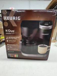 lot 80 image: Keurig K-Duo Single Serve K-Cup Pod & Carafe Coffee Maker, Black - Doesnt Appear to have been Used, Electronics Work.