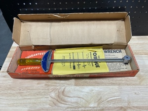 Indestro Torque Wrench
