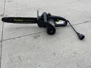Poulan Electric Chainsaw
