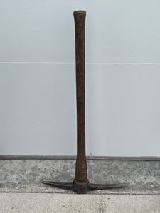 Pick Axe