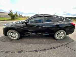 lot 12B image: 2012 Honda Crosstour EX-L - 2 OWNERS