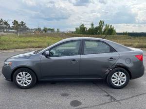 lot 111M image: 2013 Kia Forte EX
